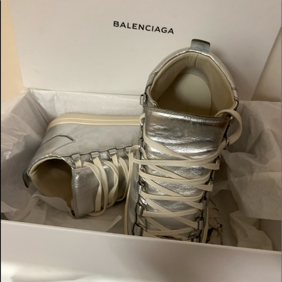 🔥🔥🔥💯💯 Authentic Balenciaga Arena High 🔥🔥🔥 - Picture 8 of 16